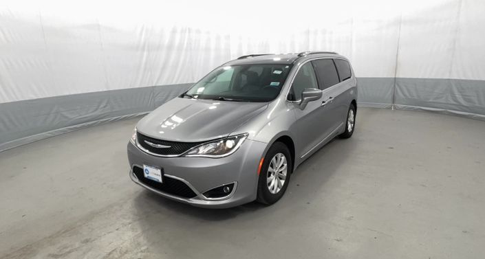 Thumbnail: 2018 Chrysler Pacifica - 1