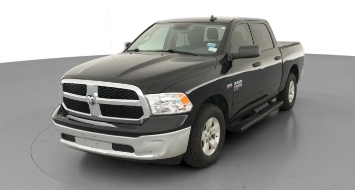 Thumbnail: 2020 RAM 1500 Classic - 1