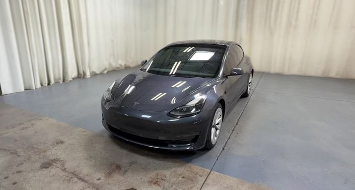 Thumbnail: 2023 Tesla Model 3 - 1