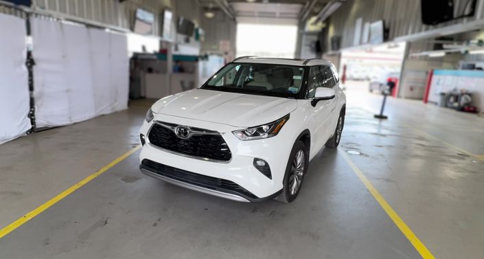 Thumbnail: 2020 Toyota Highlander - 1