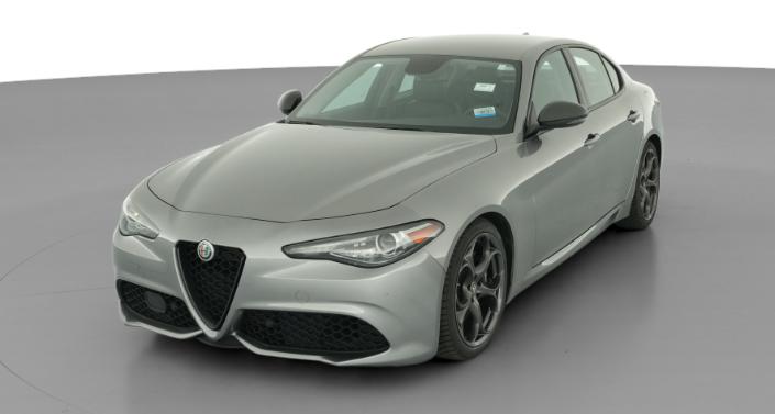 Thumbnail: 2019 Alfa Romeo Giulia - 1
