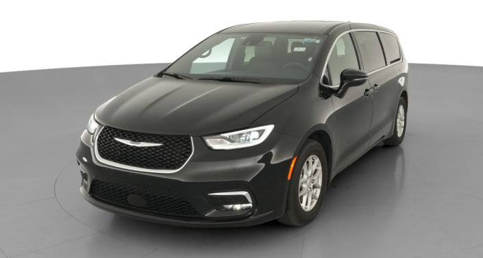 Thumbnail: 2026 Chrysler Pacifica - 1