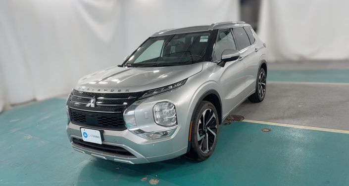 Thumbnail: 2022 Mitsubishi Outlander - 1