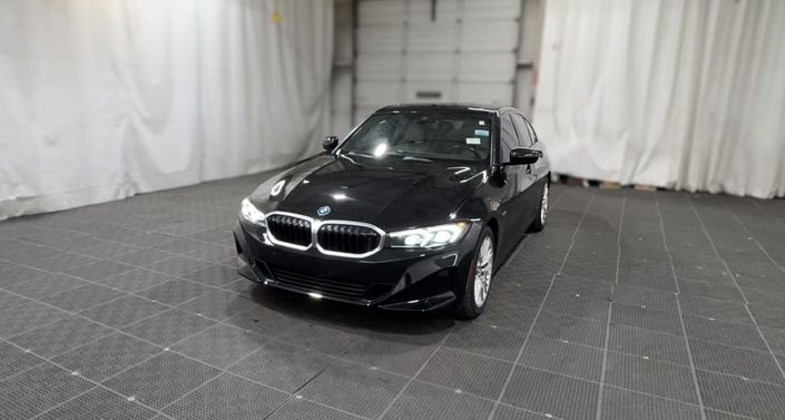 Thumbnail: 2023 BMW 3 Series - 1