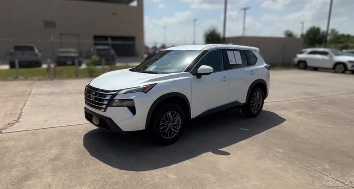 Thumbnail: 2026 Nissan Rogue - 1