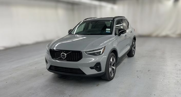 Thumbnail: 2026 Volvo XC40 - 1