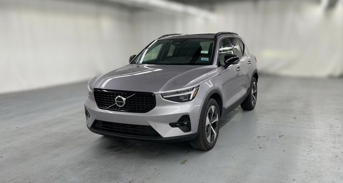 Thumbnail: 2026 Volvo XC40 - 1
