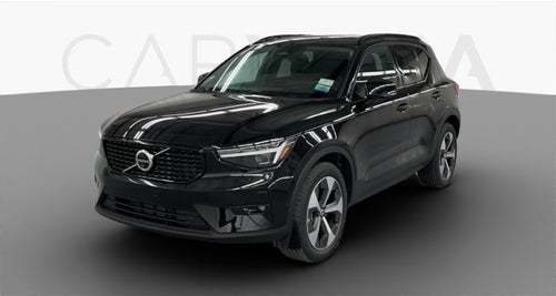 2026 Volvo XC40