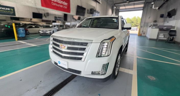 2020 Cadillac Escalade Luxury -
                  Yaphank, NY