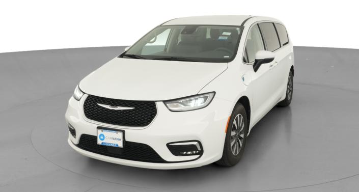 Thumbnail: 2023 Chrysler Pacifica - 1