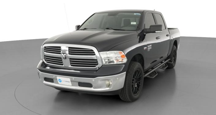 Thumbnail: 2019 RAM 1500 Classic - 1