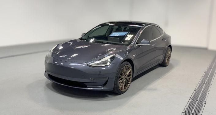 Thumbnail: 2019 Tesla Model 3 - 1