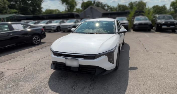 Thumbnail: 2026 Kia K4 - 1