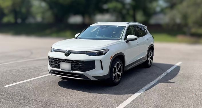 Thumbnail: 2026 Volkswagen Tiguan - 1