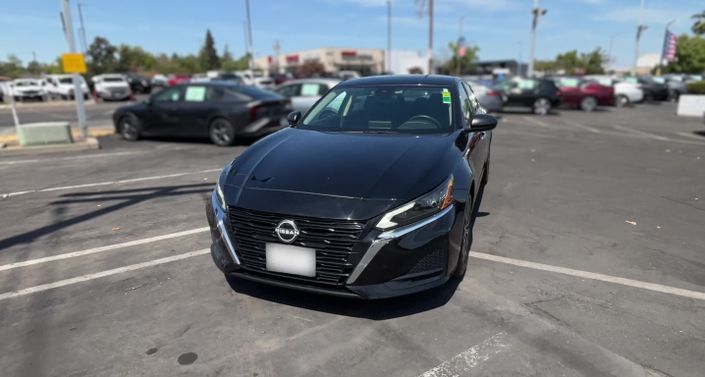 Thumbnail: 2025 Nissan Altima - 1