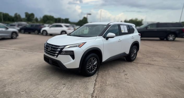 Thumbnail: 2026 Nissan Rogue - 1
