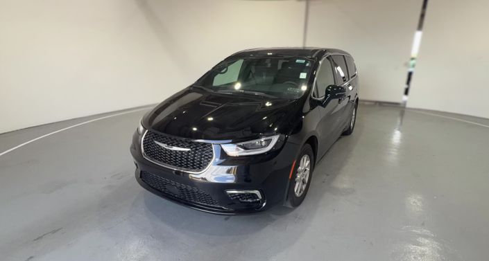 Thumbnail: 2026 Chrysler Pacifica - 1