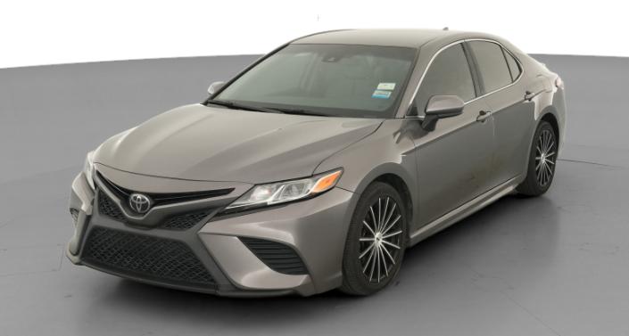 2020 Toyota Camry SE -
                  Auburn, GA