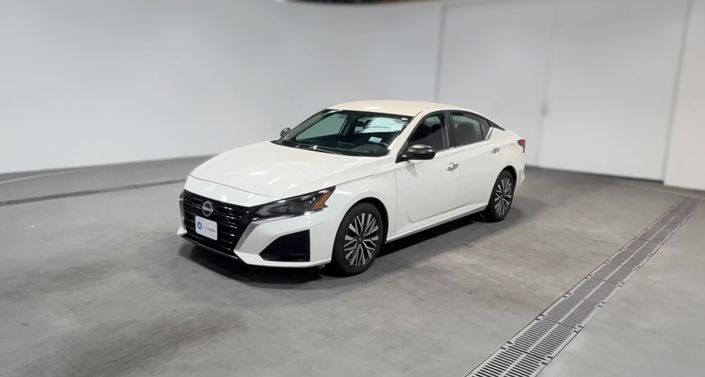 Thumbnail: 2025 Nissan Altima - 1