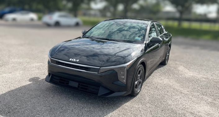 Thumbnail: 2025 Kia K4 - 1