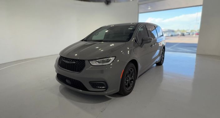 Thumbnail: 2022 Chrysler Pacifica - 1
