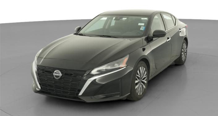 Thumbnail: 2023 Nissan Altima - 1