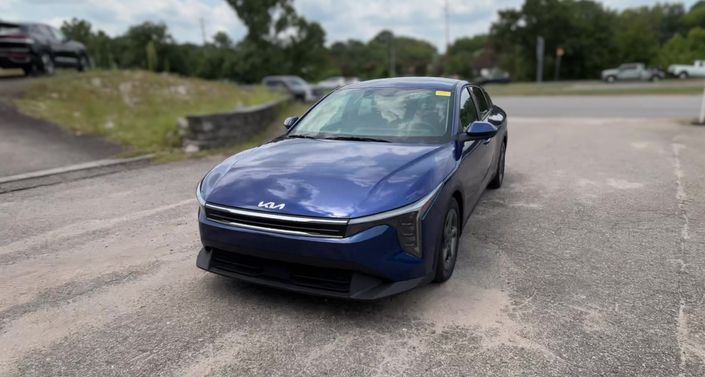 Thumbnail: 2025 Kia K4 - 1