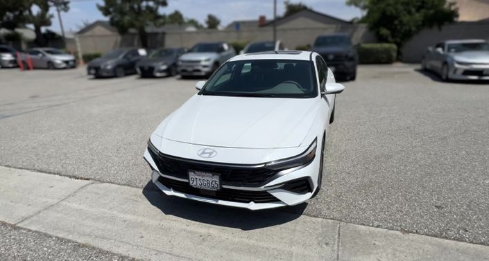 Thumbnail: 2025 Hyundai Elantra - 1