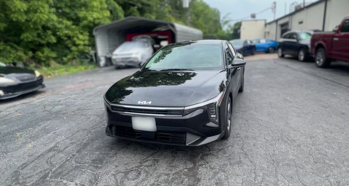 Thumbnail: 2026 Kia K4 - 1