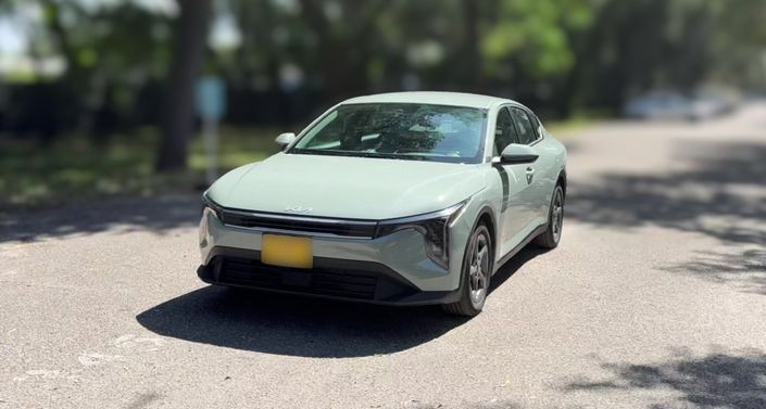 Thumbnail: 2026 Kia K4 - 1