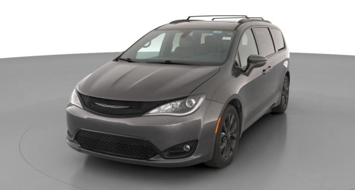 Thumbnail: 2019 Chrysler Pacifica - 1