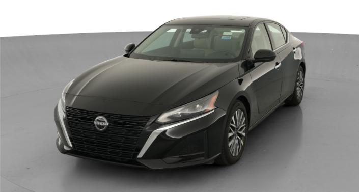 Thumbnail: 2023 Nissan Altima - 1
