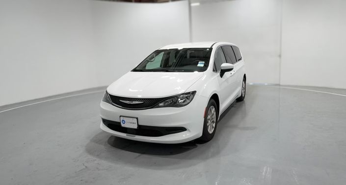 Thumbnail: 2022 Chrysler Voyager - 1