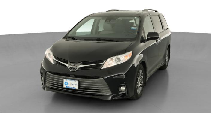 Thumbnail: 2019 Toyota Sienna - 1