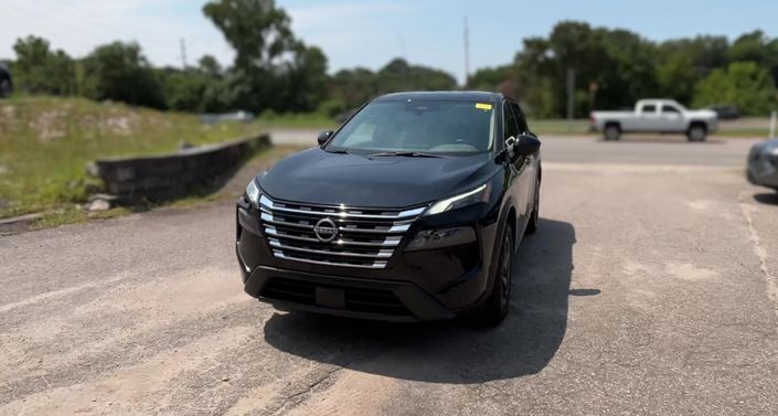 Thumbnail: 2025 Nissan Rogue - 1