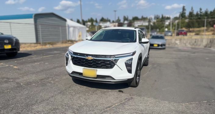 Thumbnail: 2025 Chevrolet Trax - 1