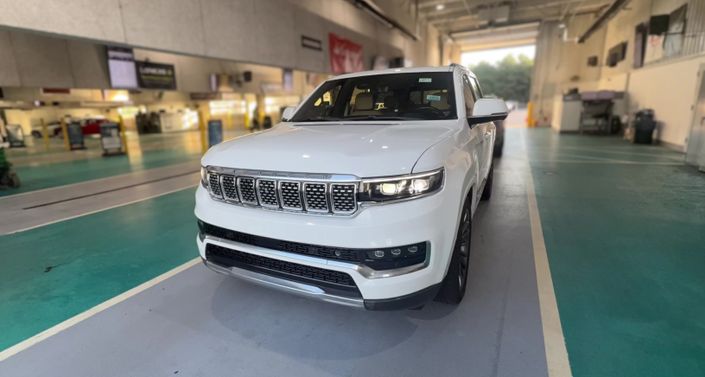 2022 Jeep Grand Wagoneer Series III -
                  Yaphank, NY