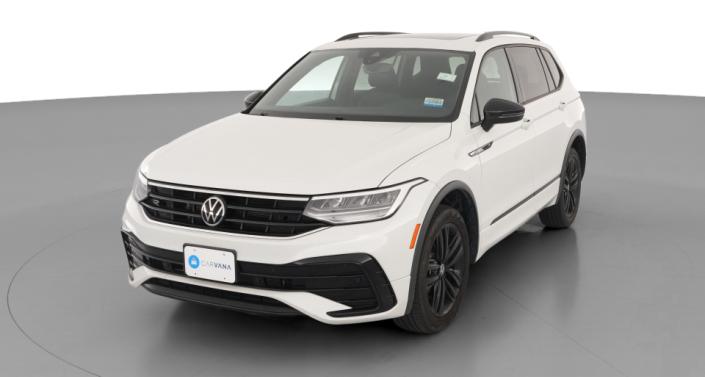 Thumbnail: 2022 Volkswagen Tiguan - 1