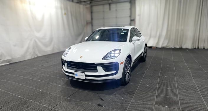 Thumbnail: 2024 Porsche Macan - 1