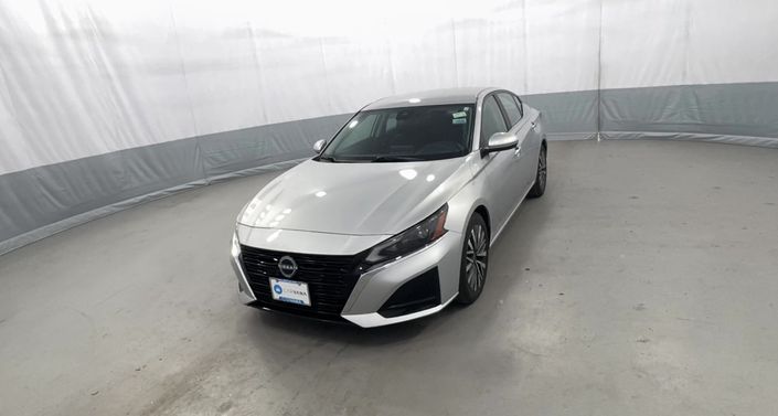 Thumbnail: 2023 Nissan Altima - 1