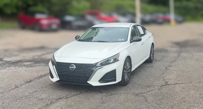 Thumbnail: 2025 Nissan Altima - 1