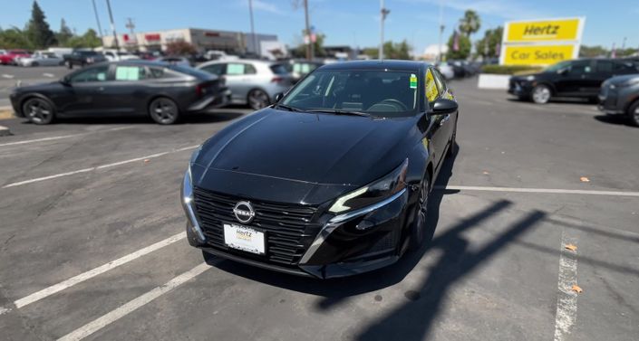 Thumbnail: 2025 Nissan Altima - 1