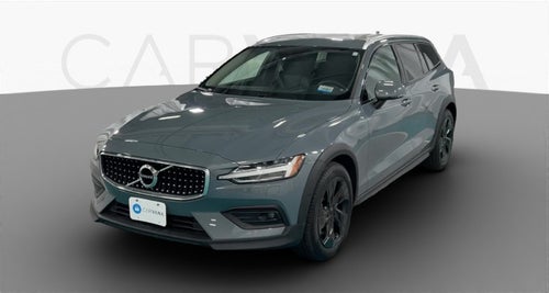 2022 Volvo V60