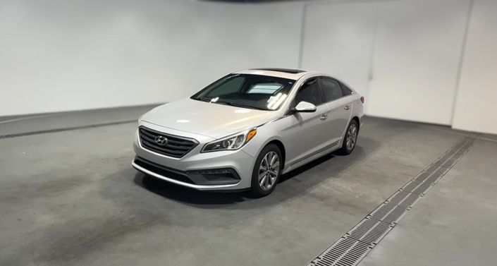 Thumbnail: 2016 Hyundai Sonata - 1