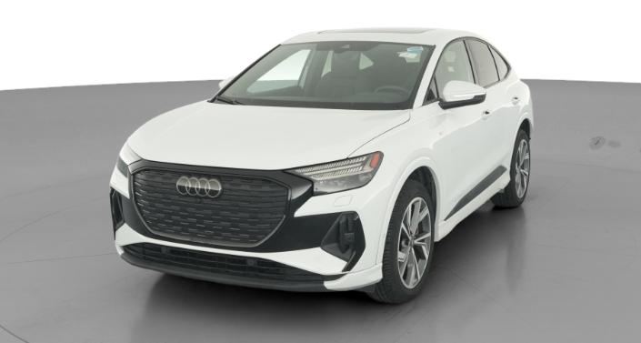 Thumbnail: 2023 Audi Q4 e-tron - 1