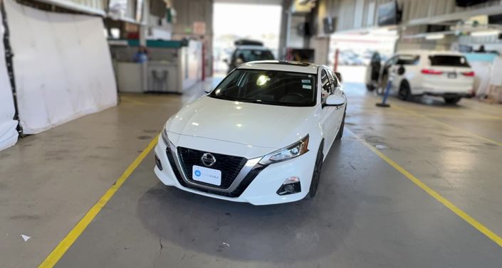 Thumbnail: 2020 Nissan Altima - 1