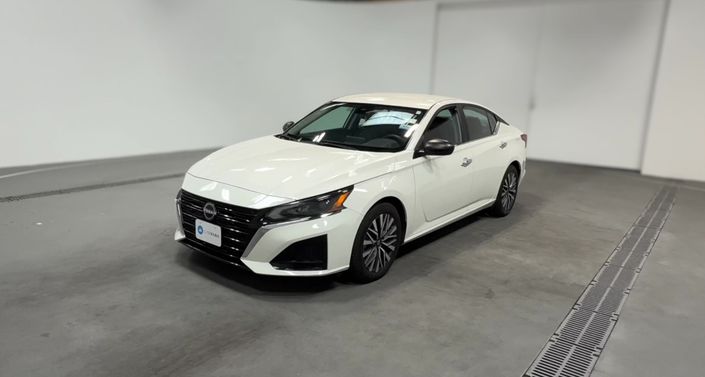 Thumbnail: 2025 Nissan Altima - 1