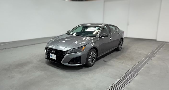 Thumbnail: 2025 Nissan Altima - 1
