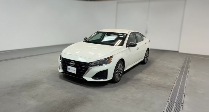 Thumbnail: 2025 Nissan Altima - 1