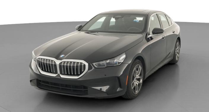 Thumbnail: 2026 BMW 5 Series - 1